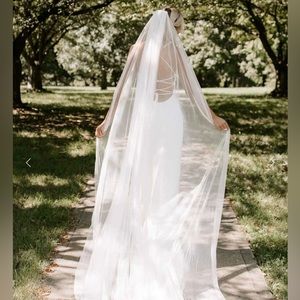 NWT Grace Loves Lace Grace Veil